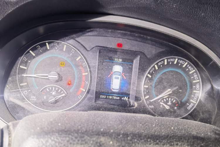 Used Haval H2 2016 Red-Label 1.5T Automatic Two-Wheel Drive Luxury Model
