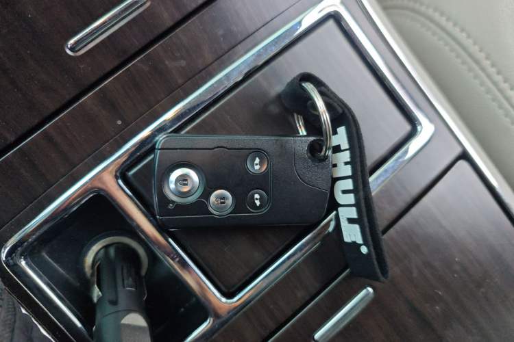 Used Honda Elysion 2015 2.4L VTi Comfort Version