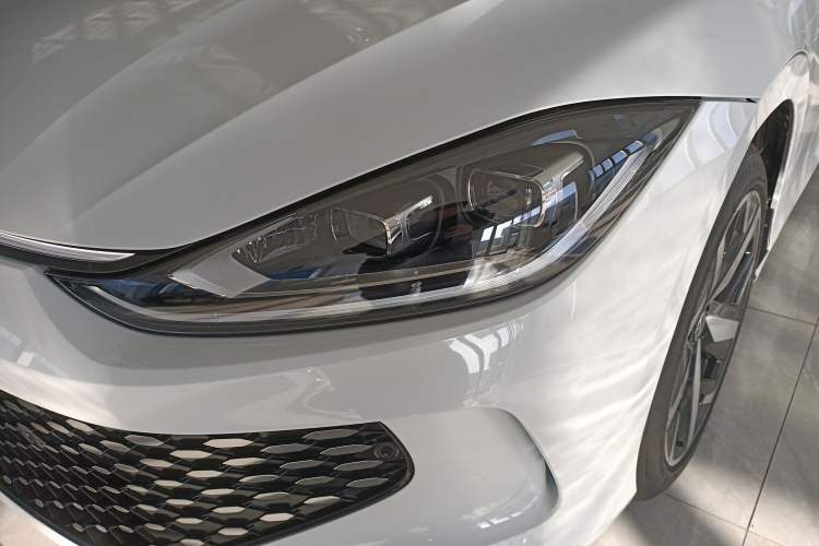 Used Volkswagen Lamando 2025 Lavida L 280TSI DSG Cool & Spicy Edition
