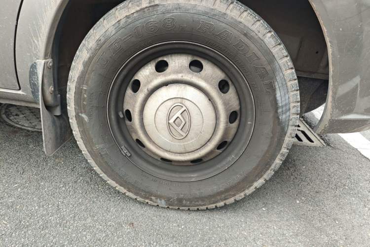 Used SAIC MAXUS Xintu V80 2021 2.0T Manual Classic Aoyuntong Short Wheelbase Ultra-Low Roof 5/6-Seater