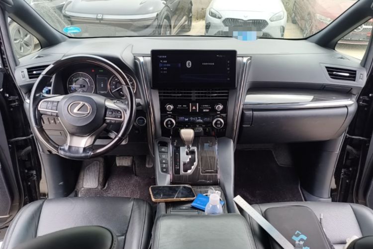 Used Lexus LM 2020 300h Four-Seat Grand Edition