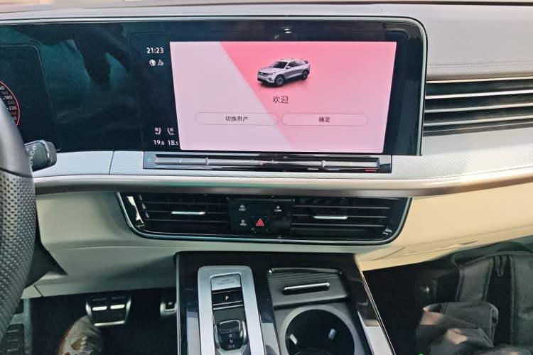 Used Volkswagen Tavendor 2023 380TSI Four-Wheel Drive R-Line Cruise Edition