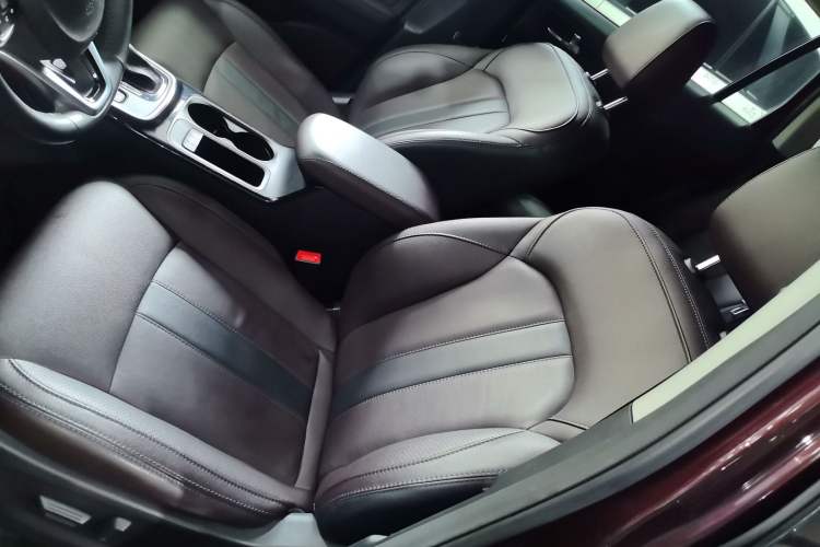 Used GAC Trumpchi GS4 2019 270T Automatic Two-Wheel Drive Luxury Smart Connectivity Model
