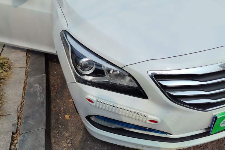 Used Hyundai Mistra 2014 1.8L Automatic Smart GLS
