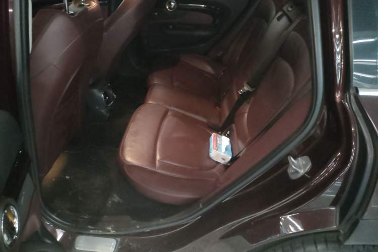 Used MINI Clubman 2016 Revised Version 1.5T COOPER Connoisseur Edition