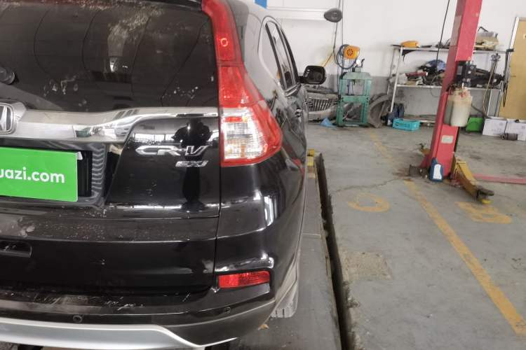 Used Honda CR-V 2015 2.0L two-wheel drive Fashion Edition
