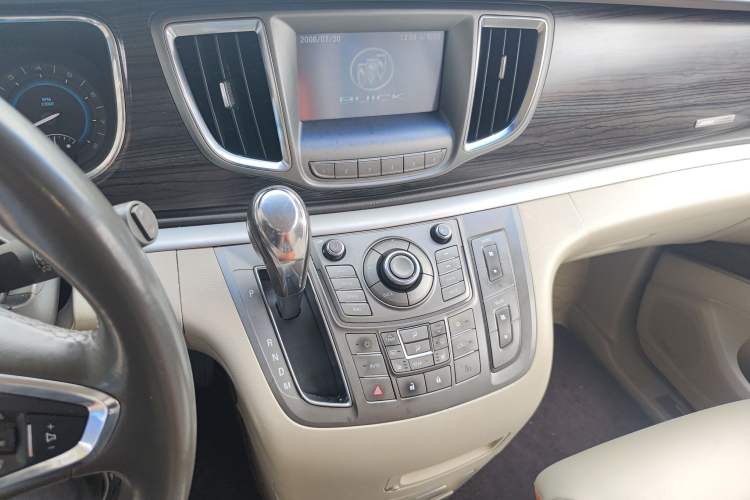 Used Buick GL8 2011 3.0L XT Luxury Business Flagship Edition