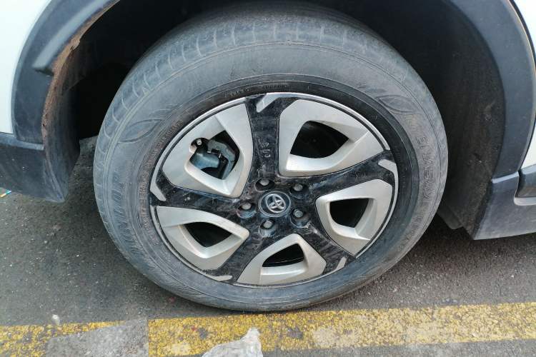 Used Toyota C-HR EV 2020 Deluxe Sunroof Edition