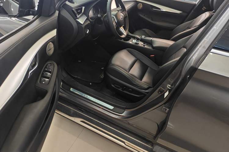 Used Infiniti QX50 2018 2.0T Four-Wheel Drive Elite Edition