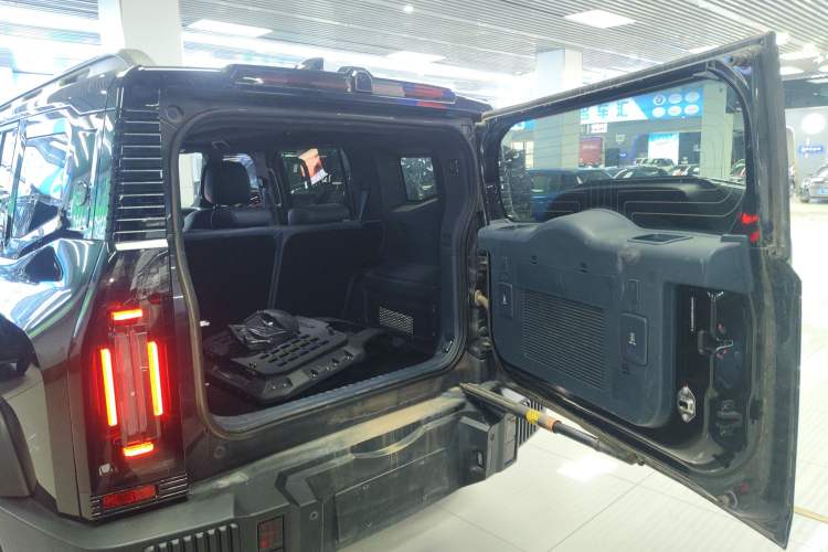 Used JETOUR Shanhai Traveler C-DM 2024 C-DM 208KM Mountain & Wilderness Edition
