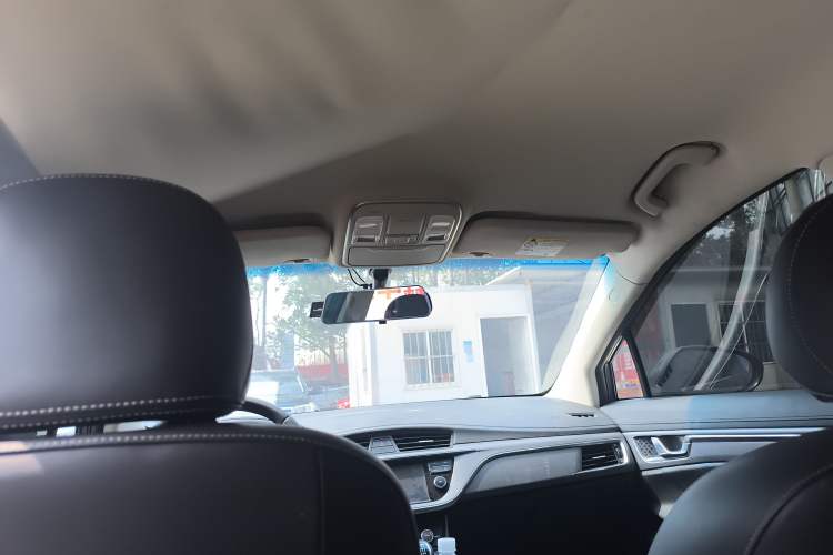 Used Geely Auto Emgrand GS 2016 Elegant Edition 1.8L Manual LingShang Model Headliner