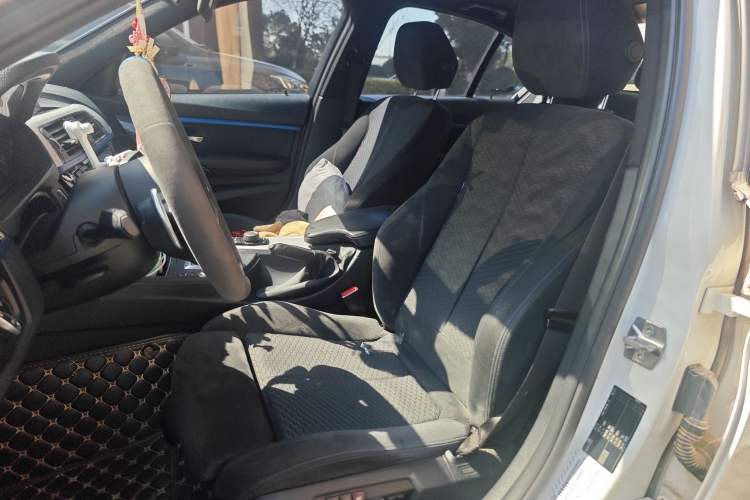 Used BMW 3 Series 2018 320i M Sport Package
