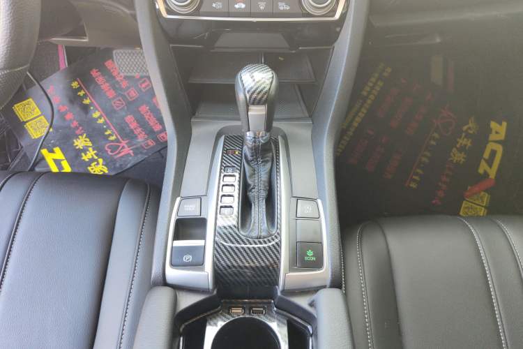 Used Honda Civic 2016 220TURBO CVT Luxury Edition
