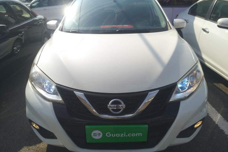 Used Nissan Tiida 2016 1.6L CVT Cool Dynamic Edition