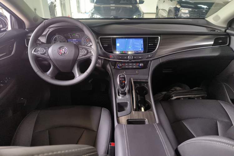 Used Buick LaCrosse 2022 552T Luxury Version