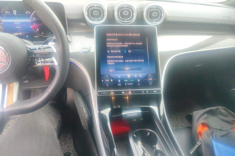 Used Mercedes-Benz C-Class 2023 Restyled C 260 L Night Edition Sports Version Audio And AC Panel