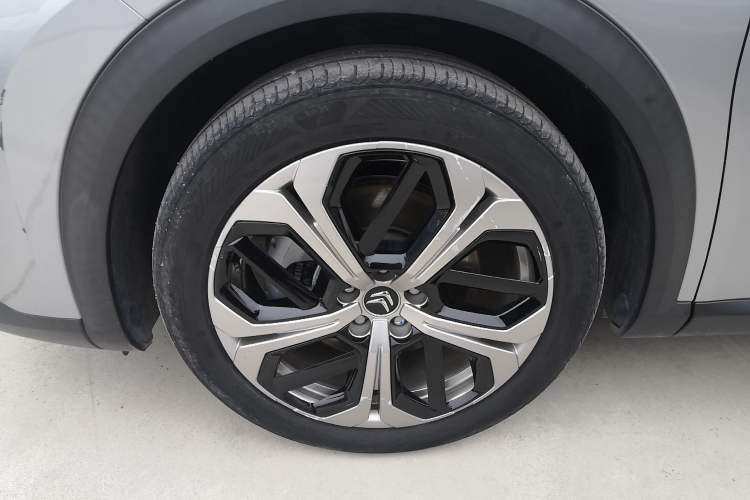 Used Citroen C5 X 2021 1.6T Enjoy the Extraordinary Exterior 4