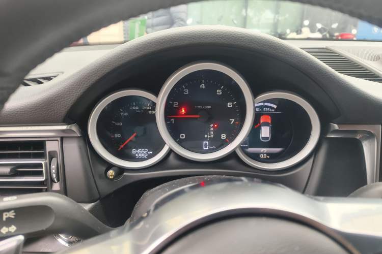 Used Porsche Macan 2018 Macan 2.0T
