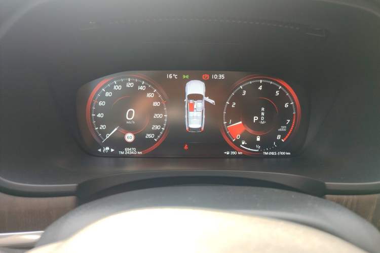 Used Volvo V90 2021 Cross Country B5 AWD Smart Range Edition Instrument Cluster