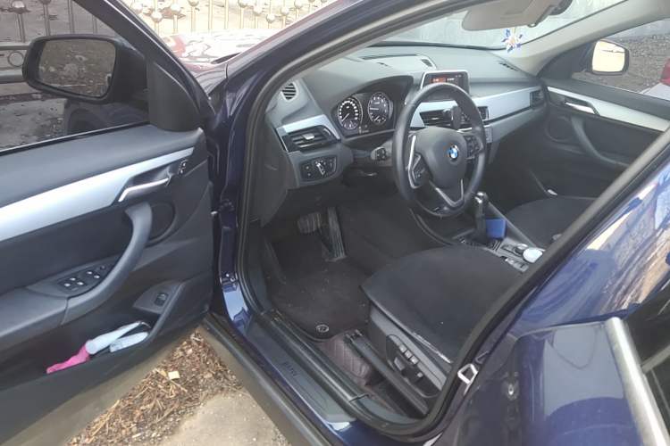 Used BMW X1 2019 sDrive20Li Leading Model Driver Seat