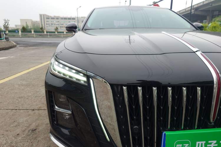 Used Hongqi H5 2023 1.5T DCT Smart Connect Flagship Edition Right Front Headlight