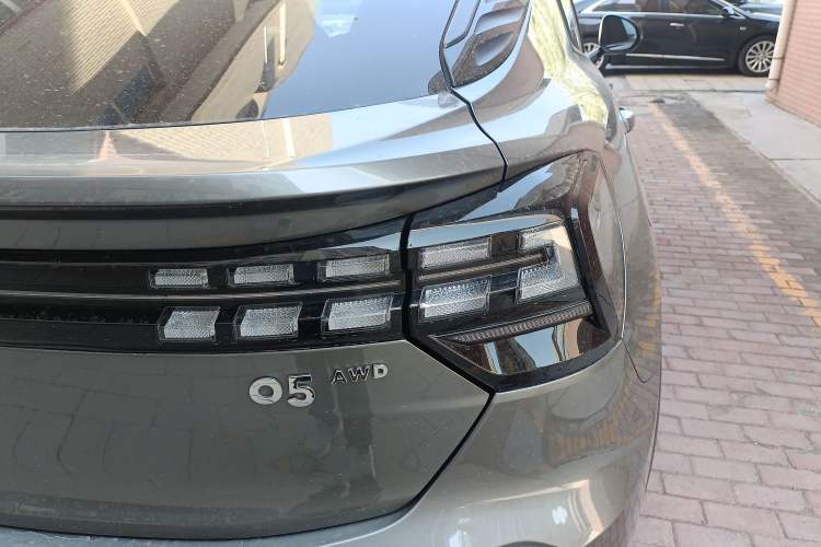 Used Lynk & Co 05 2020 2.0TD Four-Wheel Drive HypeHalo
