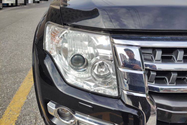 Used Mitsubishi Pajero 2016 3.0L Automatic Prestige Version China IV Standard