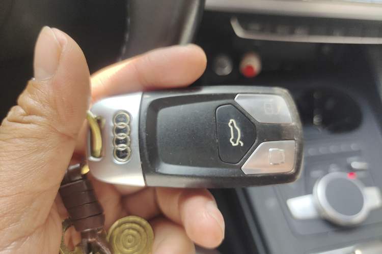 Used Audi A4L 2018 30th Anniversary Edition 40 TFSI Fashion Model