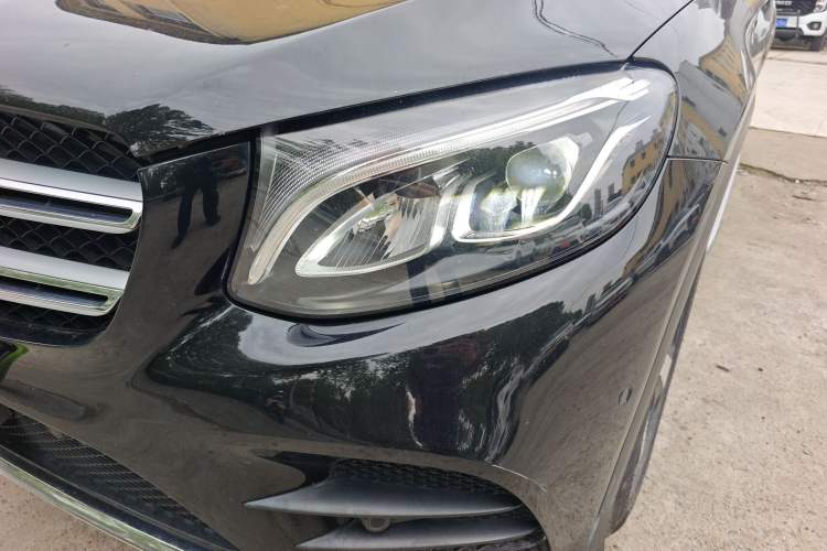 Used Mercedes-Benz GLC 2018 Facelift GLC 260 4MATIC Luxury Edition Left Front Headlight