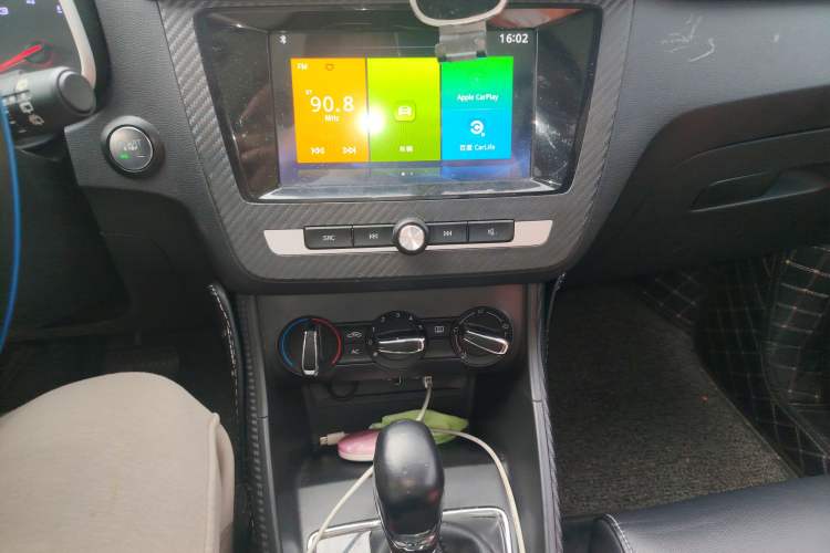 Used MG ZS 2018 1.5L Automatic Luxury Edition China V Standard