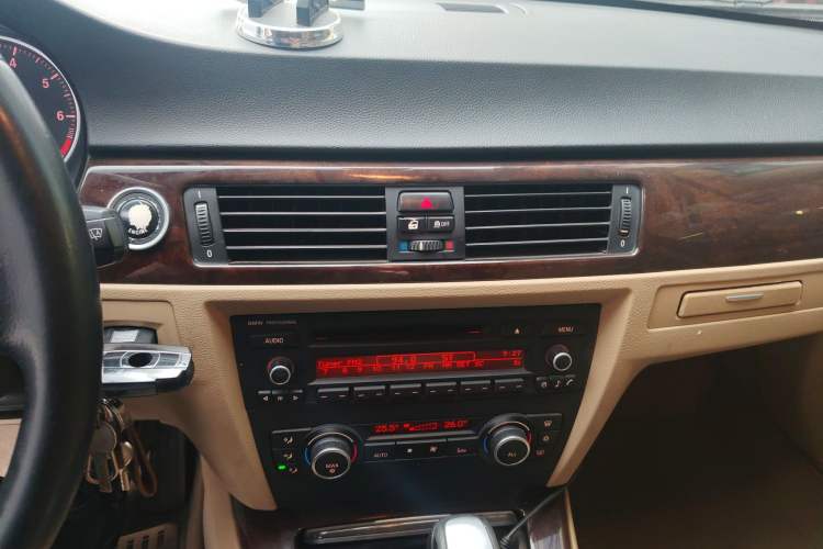 Used BMW 3 Series 2012 320i Sport Edition