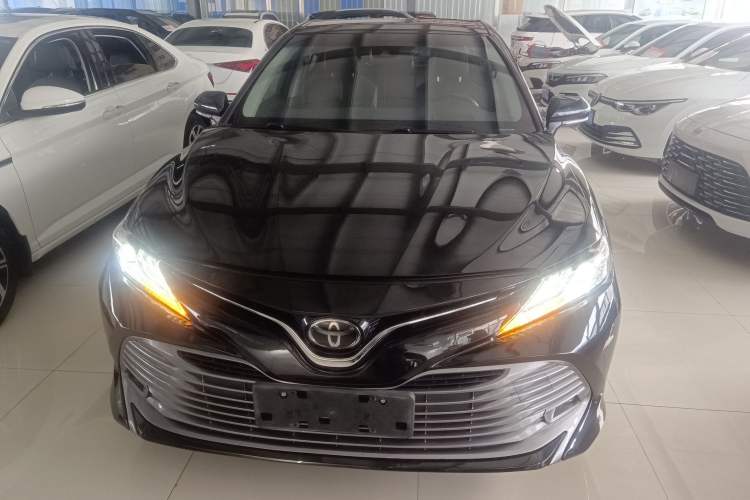 Used Toyota Camry 2019 2.5G Luxury Edition China VI Standard