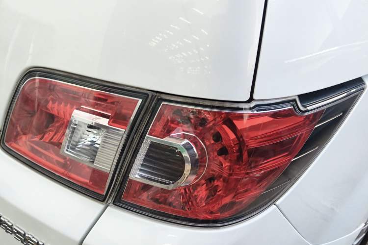 Used Mazda Mazda 8 2015 2.5L Ultimate Edition