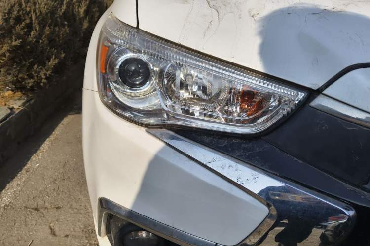 Used Mitsubishi ASX 2016 2.0L CVT Two-Wheel Drive Navigation Edition