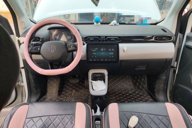 Used Leapmotor T03 2023 310 Lite Edition Center Console