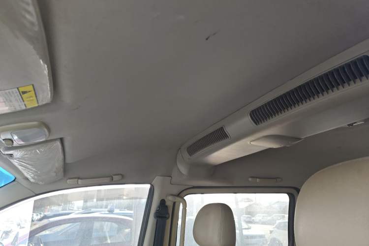 Used JAC Group Refine 2011 2.4L Government Procurement Version Manual Luxury Trim
