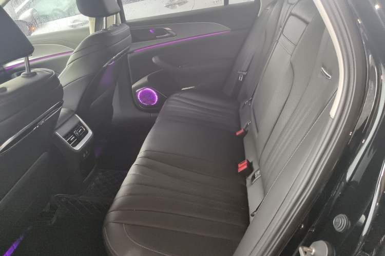 Used Hongqi H5 2024 1.5T DCT Smart Connect Flagship Edition