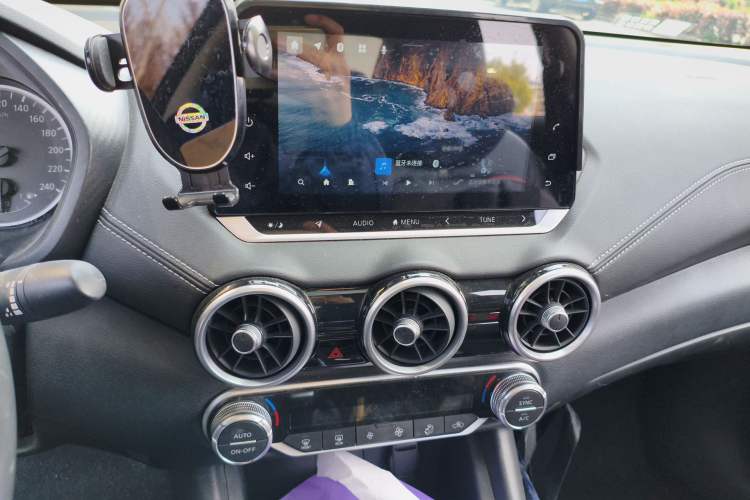 Used Nissan Sylphy 2021 1.6L XL CVT Enjoyment Edition Audio And AC Panel