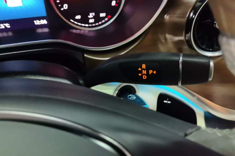 Used Mercedes-Benz V-Class 2021 V 260 L Long-wheelbase Luxury Edition
