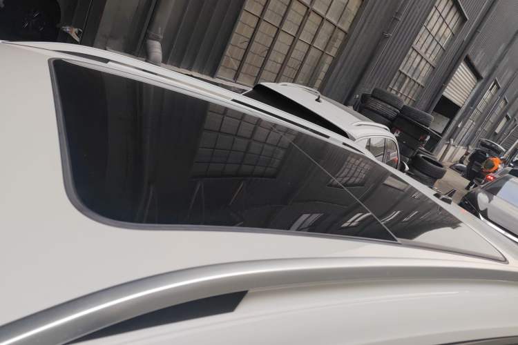 Used Volkswagen Tharu 2022 280TSI Two-Wheel-Drive Luxury Edition