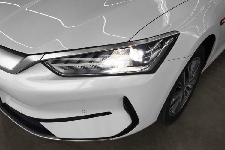 Used BYD Qin PLUS 2024 Honor Edition EV 420KM Beyond Model Left Front Headlight