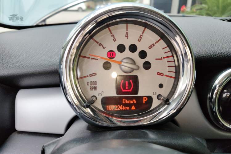 Used MINI Clubman 2011 1.6L COOPER Fun Instrument Cluster