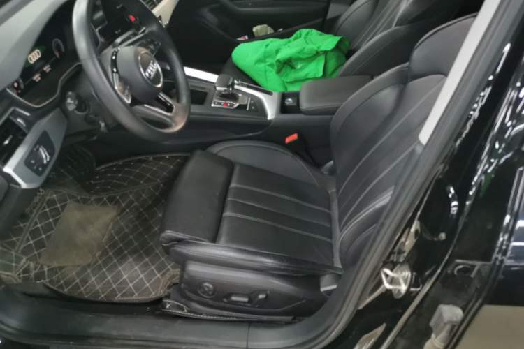 Used Audi A4L 2020 40 TFSI Fashion Dynamic Model
