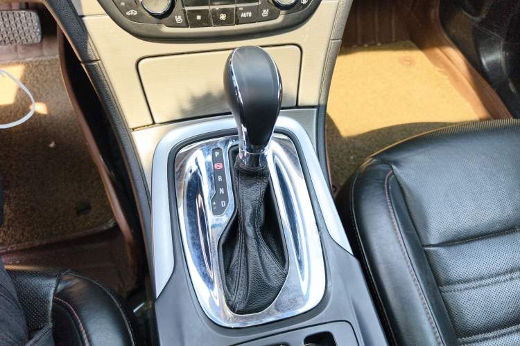 Used Buick Regal 2010 2.0T Flagship Sport Edition
