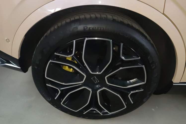 Used Avatr 11 2024 630 Rear-Wheel Drive Edition with Three Lasers