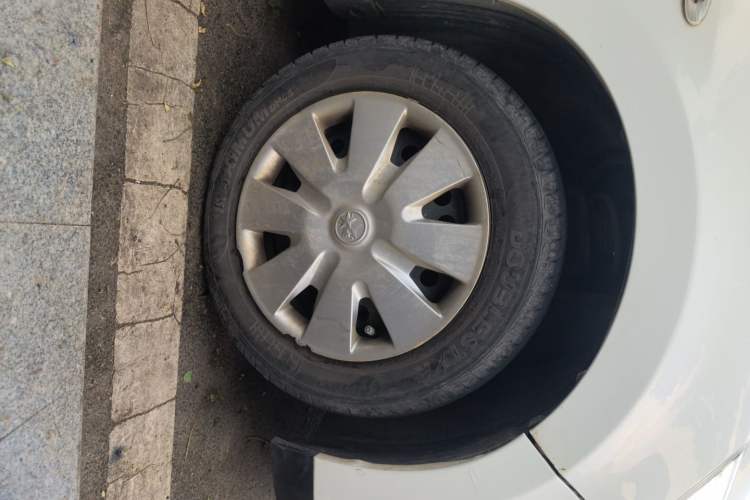 Used Venucia D50 2016 1.6L Manual Elite Edition

