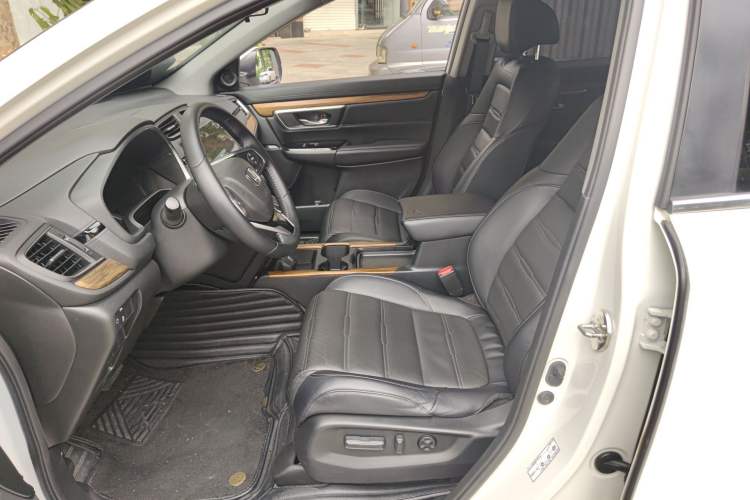 Used Honda CR-V 2019 Brilliant Edition Plus 240TURBO CVT Two-Wheel Drive Fashion Version China VI Emission Standard Left Front Seat