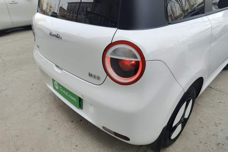 Used CHANGAN NEVO Lumin 2025 205 km Xiangqin Version
