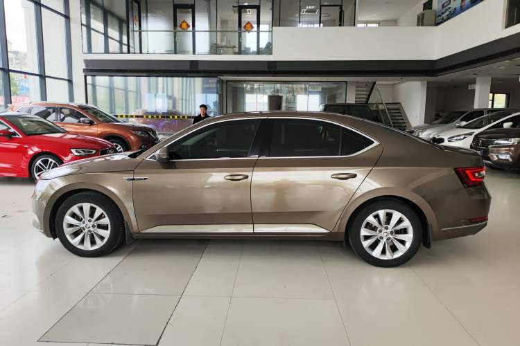 Used Skoda Superb 2018 TSI330 DSG Comfort Edition China VI Standard
