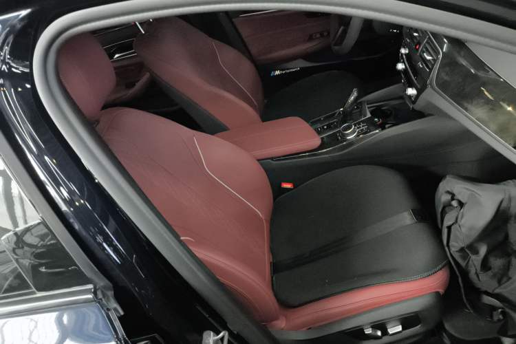 Used BMW 5 Series 2022 Restyled 525Li M Sport Package
